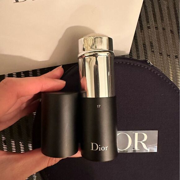 New Dior Navy Zip Vanity Case + #17 Retractable Blush Brush - Picture 9 of 11